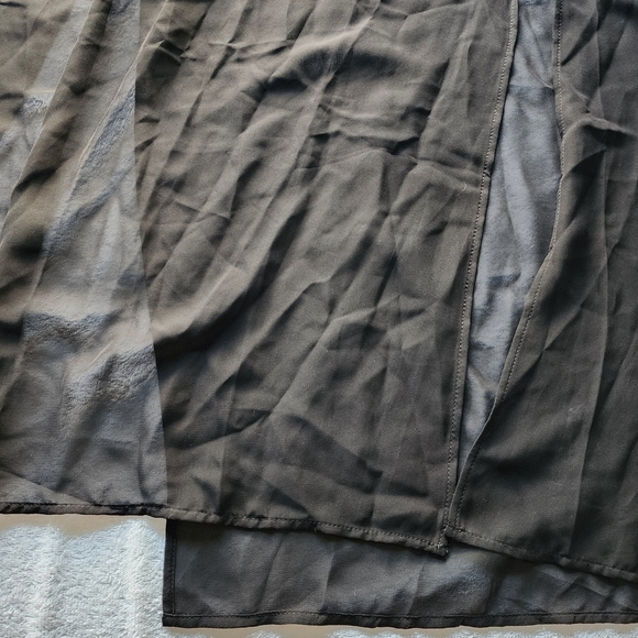 H&M Divided Sheer Black Skirt Elastic Waist Size 0 - Picture 3 of 5
